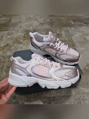 New Balance 530 Sneakers - Youth/Women